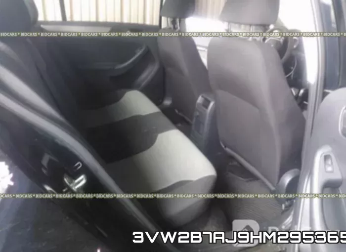 3VW2B7AJ9HM295365 фото 9