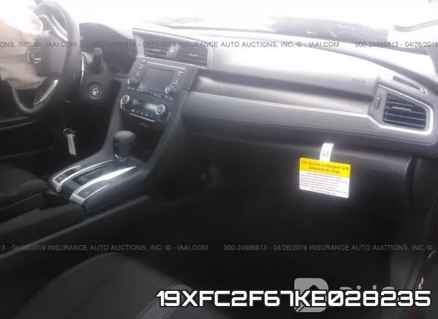 19XFC2F67KE028235 фото 6