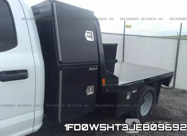 1FD0W5HT3JEB09692 фото 8