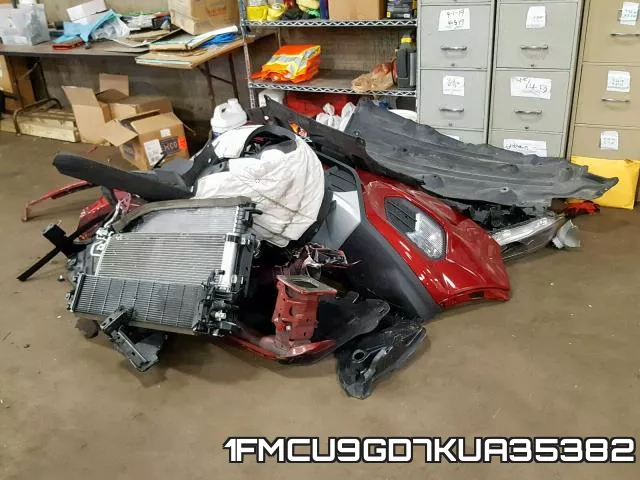 1FMCU9GD7KUA35382 фото 10