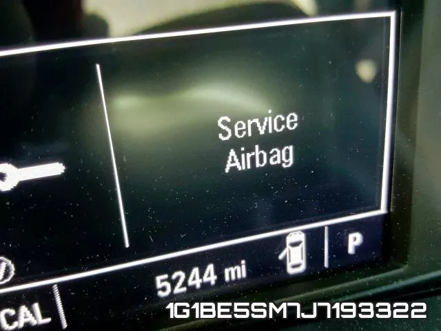 1G1BE5SM7J7193322 фото 9