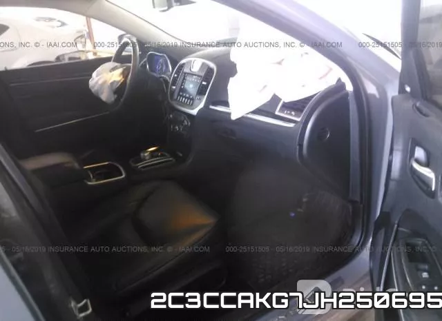 2C3CCAKG7JH250695 фото 6