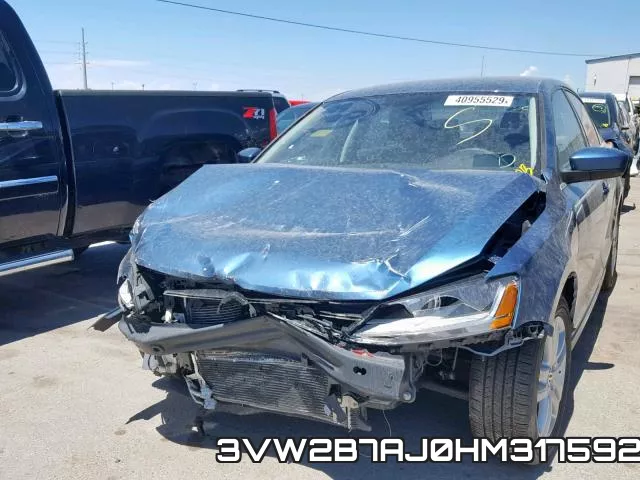 3VW2B7AJ0HM317592 фото 3