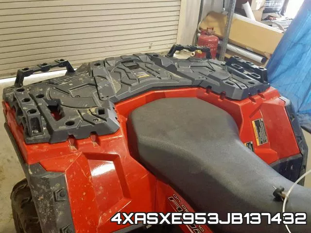 4XASXE953JB137432 фото 7