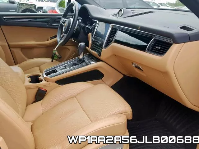WP1AA2A56JLB00688 фото 6
