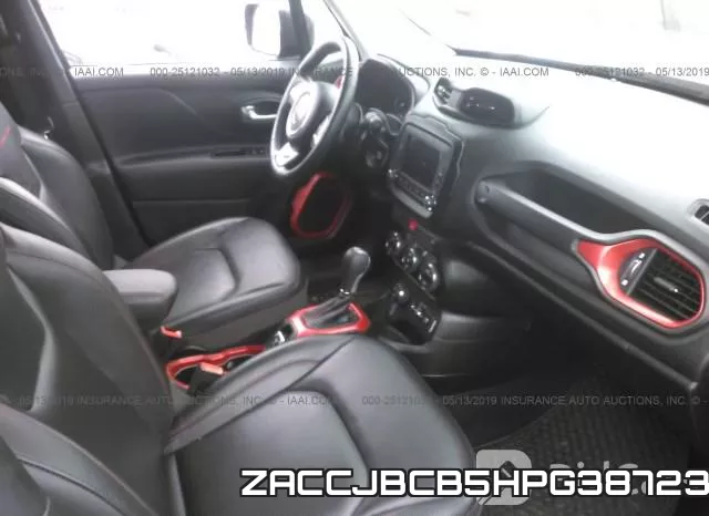 ZACCJBCB5HPG38723 фото 6