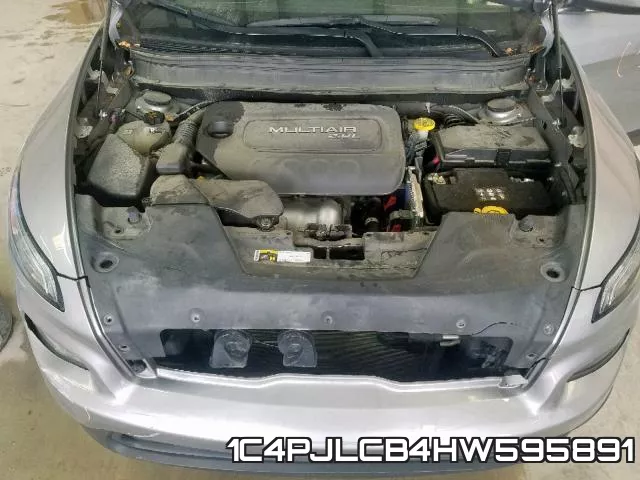1C4PJLCB4HW595891 фото 8
