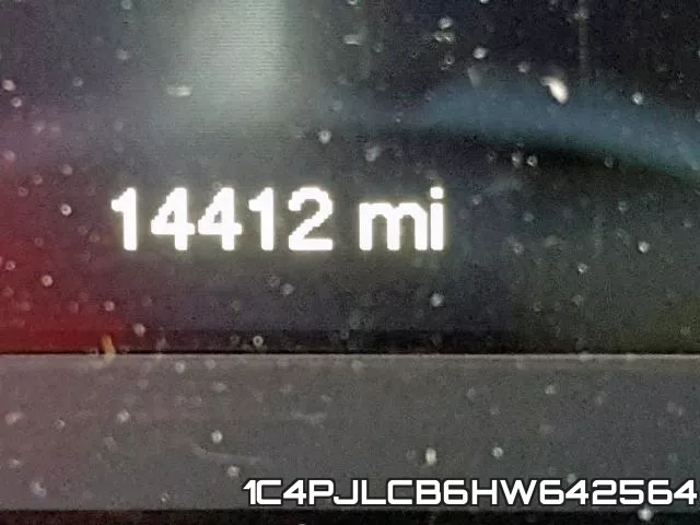 1C4PJLCB6HW642564 фото 9