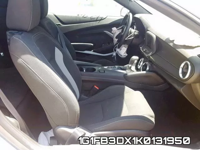 1G1FB3DX1K0131950 фото 6