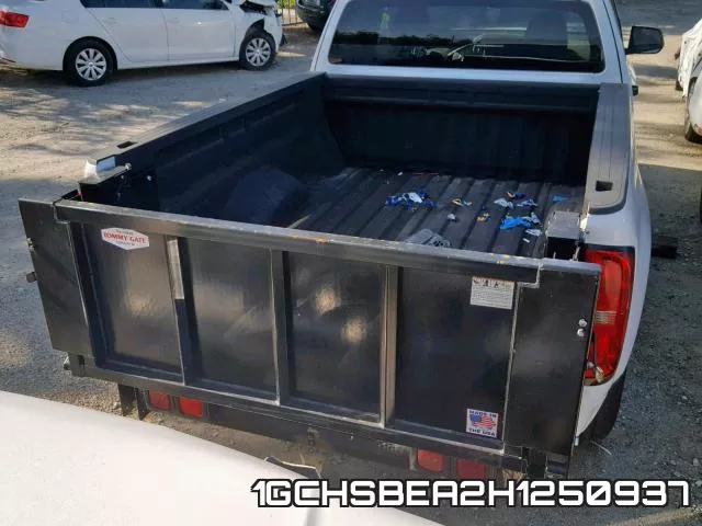 1GCHSBEA2H1250937 фото 10