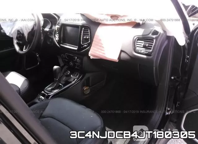 3C4NJDCB4JT180305 фото 6