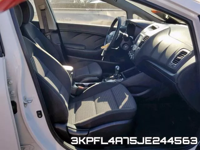 3KPFL4A75JE244563 фото 6