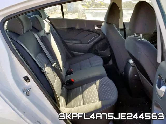 3KPFL4A75JE244563 фото 7