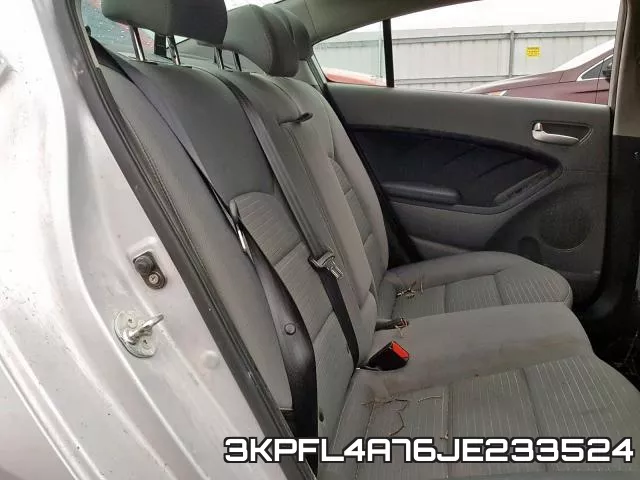 3KPFL4A76JE233524 фото 7