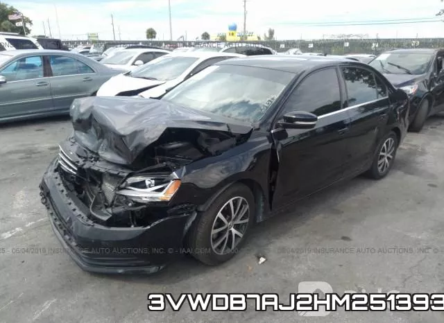 3VWDB7AJ2HM251393 фото 3