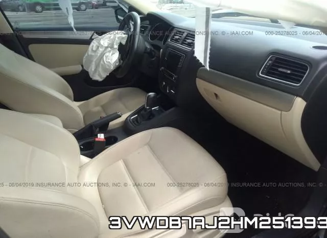3VWDB7AJ2HM251393 фото 6