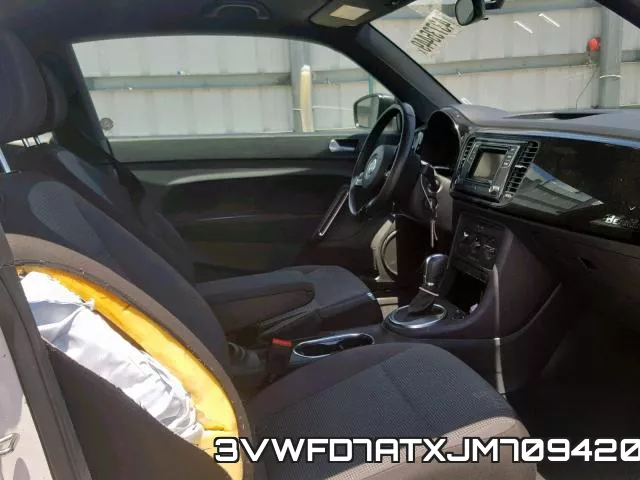 3VWFD7ATXJM709420 фото 6