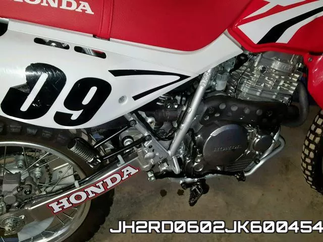 JH2RD0602JK600454 фото 8