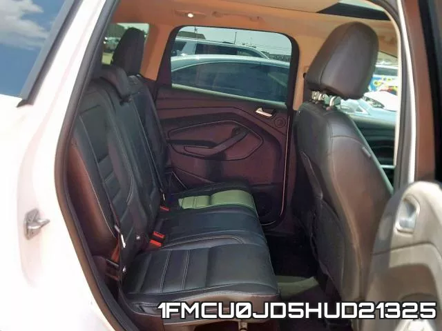 1FMCU0JD5HUD21325 фото 7