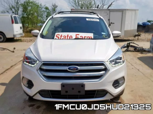 1FMCU0JD5HUD21325 фото 10