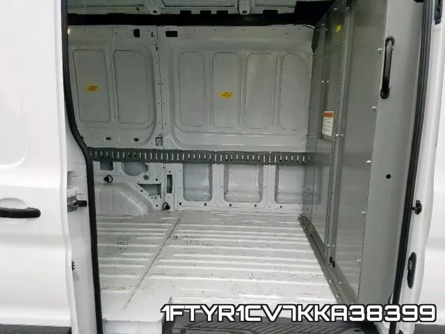 1FTYR1CV7KKA38399 фото 7