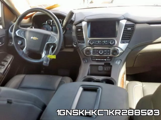 1GNSKHKC7KR288503 фото 10