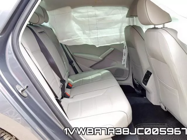 1VWBA7A38JC005967 фото 7