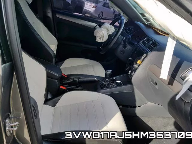 3VWD17AJ5HM353709 фото 6
