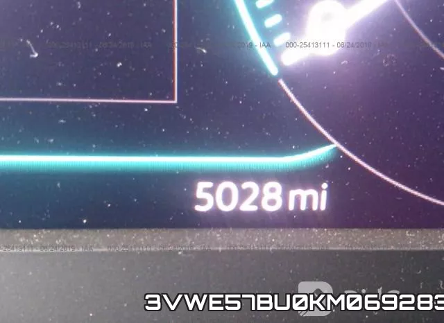 3VWE57BU0KM069283 фото 8