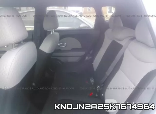 KNDJN2A25K7674964 фото 9