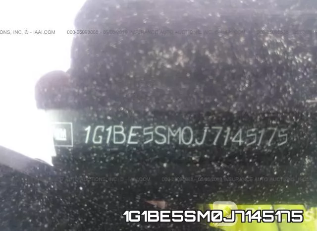 1G1BE5SM0J7145175 фото 10