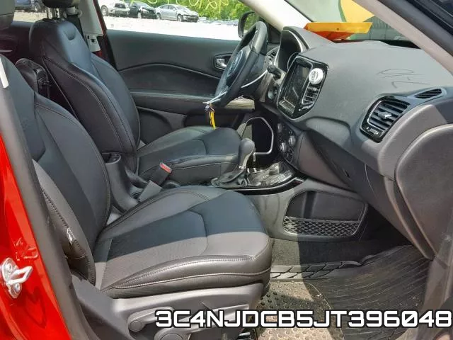 3C4NJDCB5JT396048 фото 6