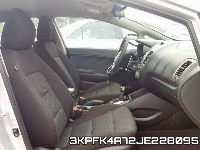 3KPFK4A72JE228095 фото 6