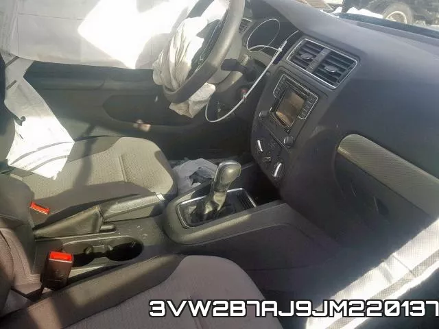 3VW2B7AJ9JM220137 фото 6