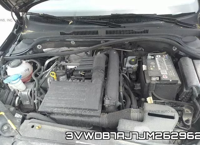 3VWDB7AJ7JM262962 фото 2