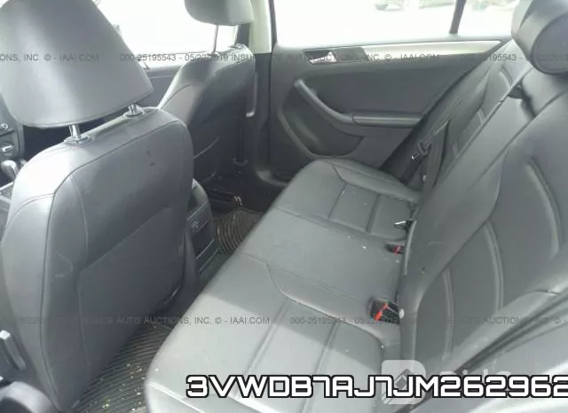 3VWDB7AJ7JM262962 фото 9