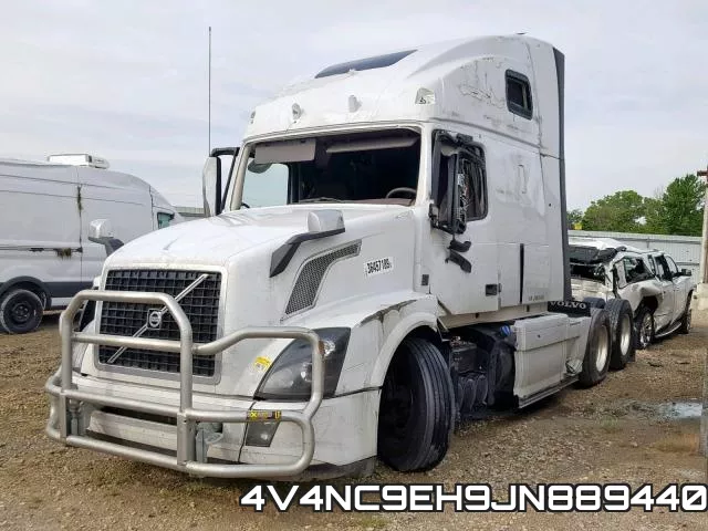 4V4NC9EH9JN889440 фото 3