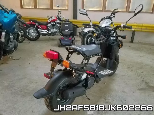 JH2AF5818JK602266 фото 5