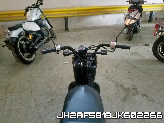 JH2AF5818JK602266 фото 6