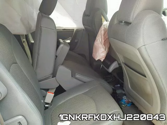 1GNKRFKDXHJ220843 фото 7