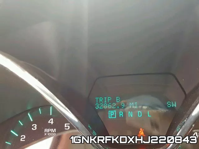 1GNKRFKDXHJ220843 фото 9