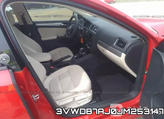 3VWDB7AJ0JM253147 фото 6