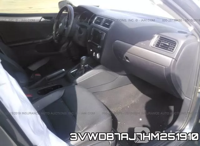 3VWDB7AJ7HM251910 фото 6