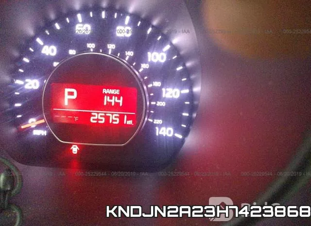 KNDJN2A23H7423868 фото 8