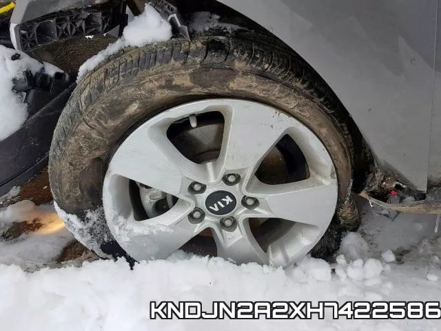KNDJN2A2XH7422586 фото 10