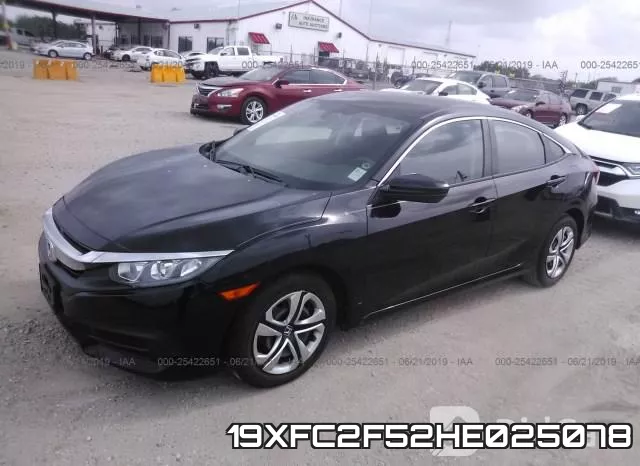 19XFC2F52HE025078 фото 3