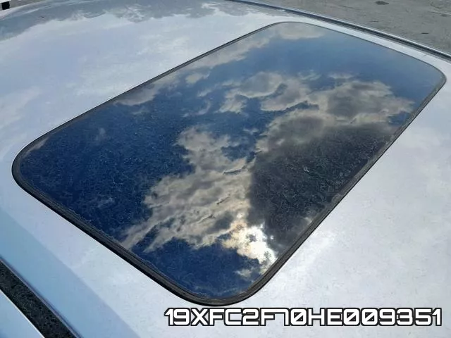 19XFC2F70HE009351 фото 10