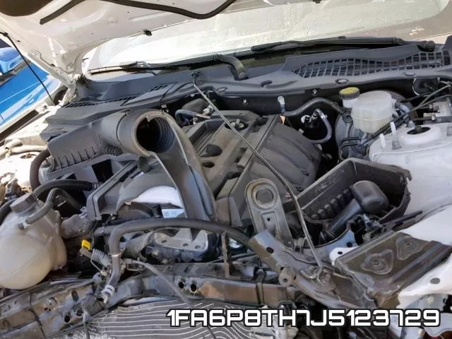 1FA6P8TH7J5123729 фото 8