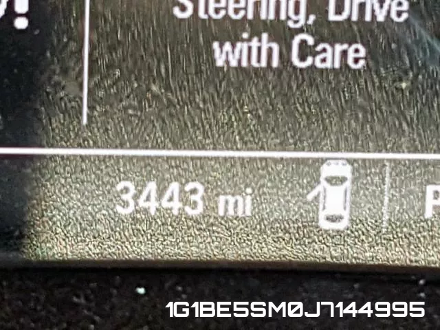 1G1BE5SM0J7144995 фото 8