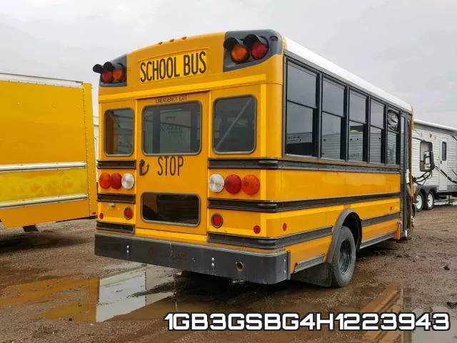 1GB3GSBG4H1223943 фото 5